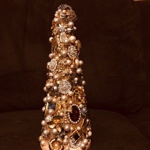 Jeweled Christmas Tree-golden